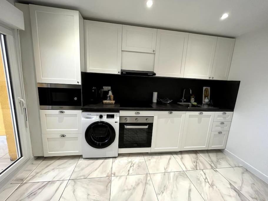 Hana Home Mantes-La-Jolie 6 Personnes Parking Public Gratuit Business&Family Luaran gambar